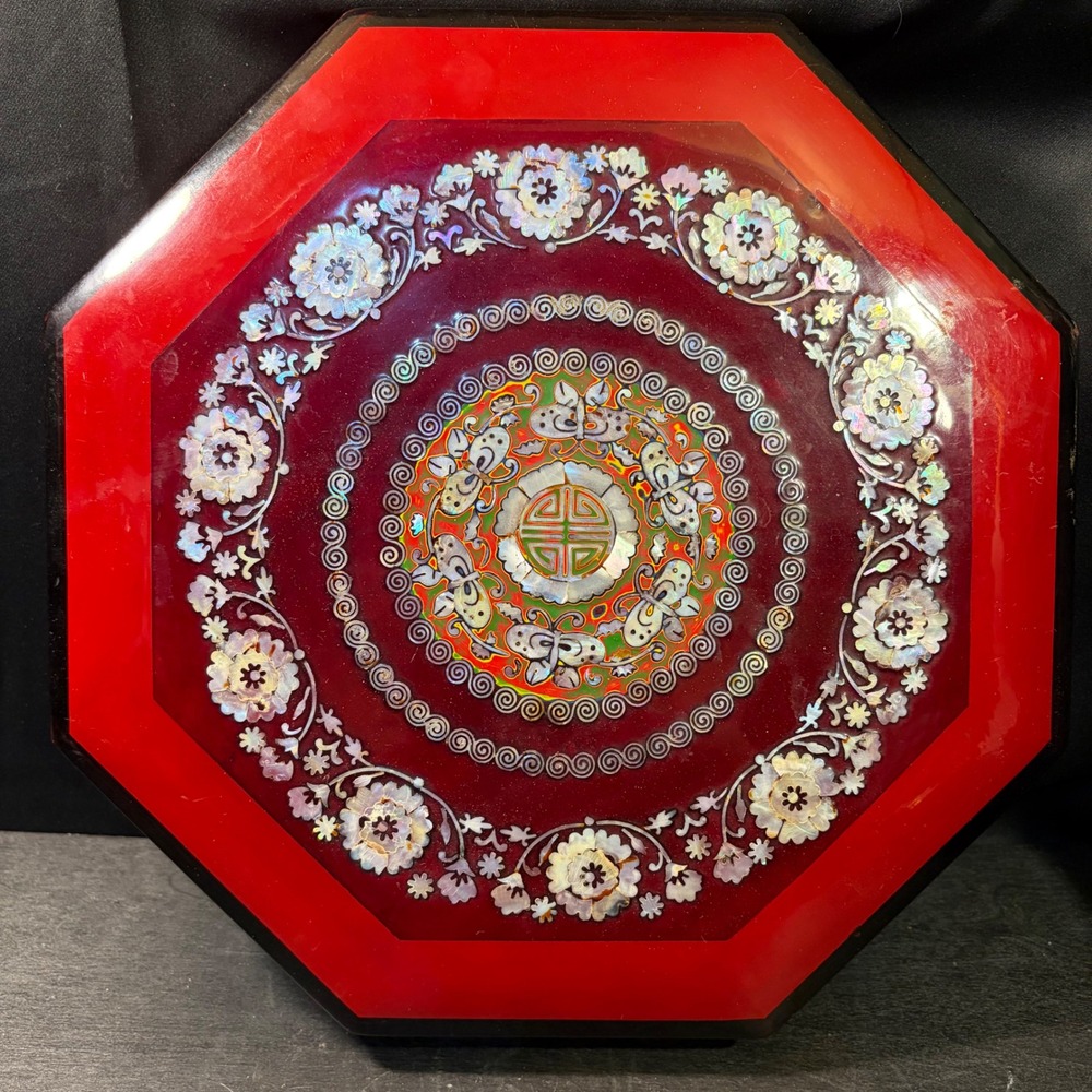 Vintage Korean Red Lacquer Mother of Pearl Octagon Gujeolpan Snack Box 11in